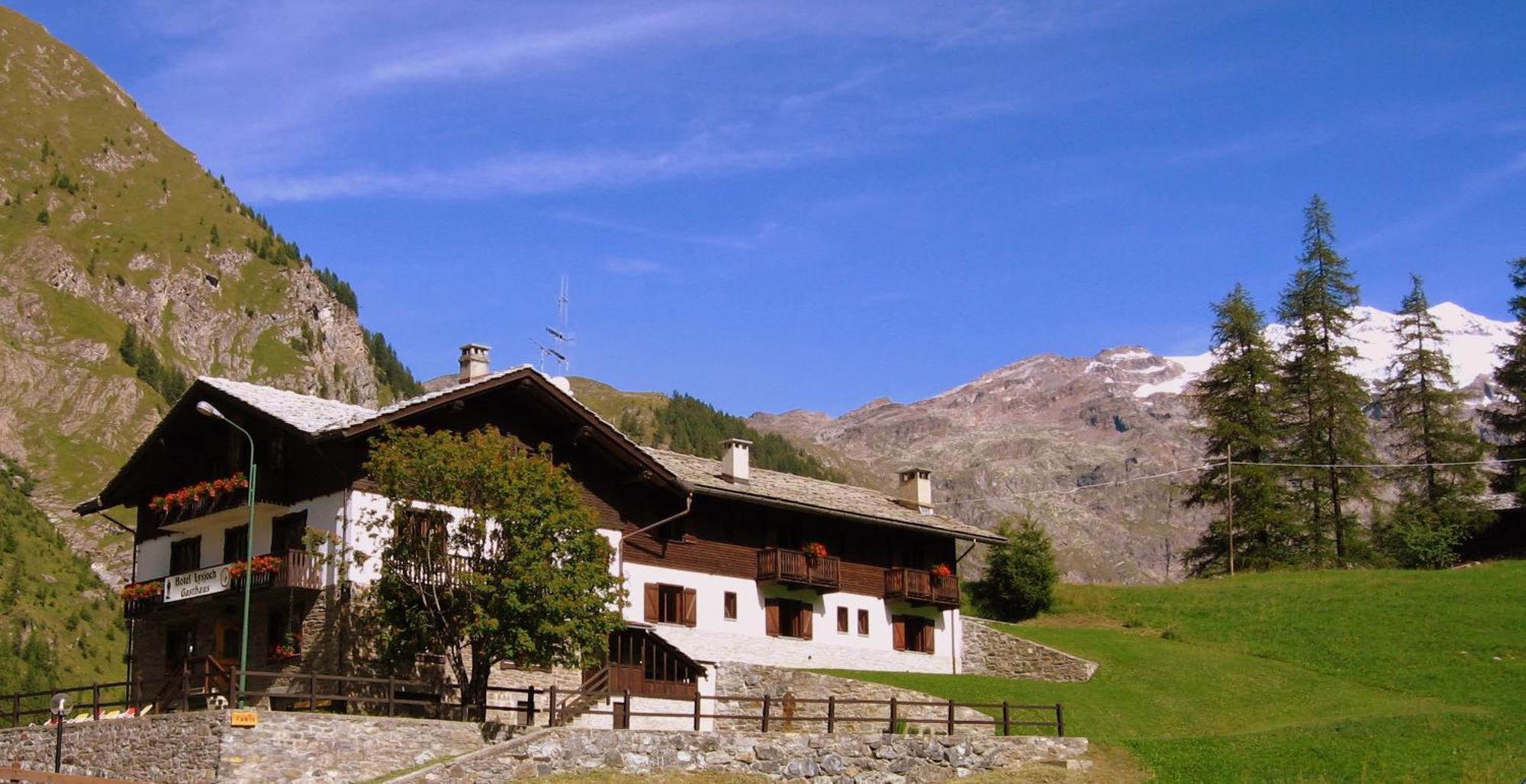 Hotel Lysjoch Gressoney-la-Trinité Exterior photo