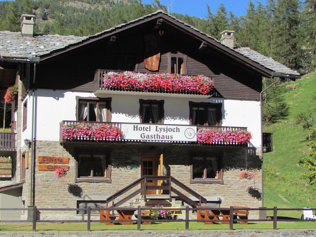 Hotel Lysjoch Gressoney-la-Trinité Exterior photo