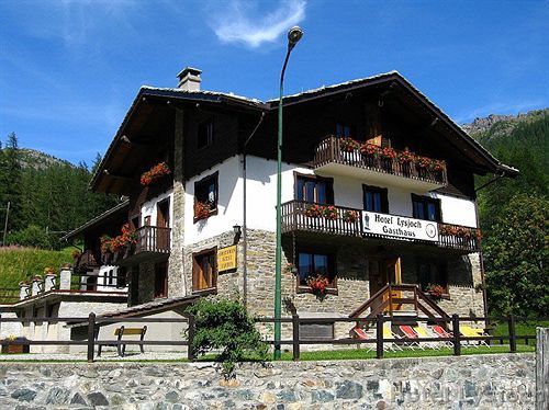 Hotel Lysjoch Gressoney-la-Trinité Exterior photo